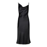 Satijnafgewerkte Gedrapeerde Jurk Blanca Vita , Black , Dames