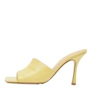 Pre-owned Leather sandals Bottega Veneta Vintage , Yellow , Dames