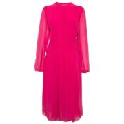 Pre-owned Silk dresses Burberry Vintage , Pink , Dames