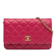 Pre-owned Leather crossbody-bags Chanel Vintage , Pink , Dames