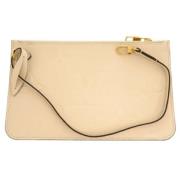 Pre-owned Canvas shoulder-bags Louis Vuitton Vintage , Beige , Dames