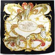 Pre-owned Silk scarves Salvatore Ferragamo Pre-owned , Multicolor , Da...