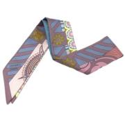 Pre-owned Silk scarves Hermès Vintage , Multicolor , Dames