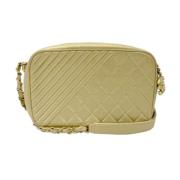 Pre-owned Leather shoulder-bags Chanel Vintage , Yellow , Dames