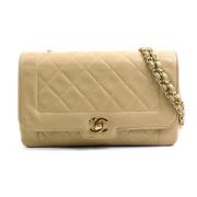 Pre-owned Leather shoulder-bags Chanel Vintage , Beige , Dames