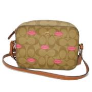 Pre-owned Fabric shoulder-bags Coach Pre-owned , Beige , Dames