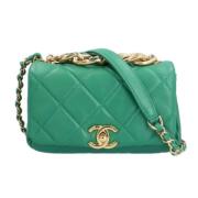 Pre-owned Fabric chanel-bags Chanel Vintage , Green , Dames