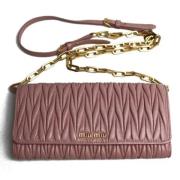 Pre-owned Fabric shoulder-bags Miu Miu Pre-owned , Pink , Dames