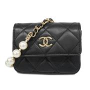 Pre-owned Leather crossbody-bags Chanel Vintage , Black , Dames