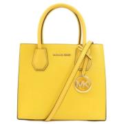 Pre-owned Fabric handbags Michael Kors Pre-owned , Yellow , Dames