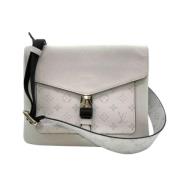 Pre-owned Plastic shoulder-bags Louis Vuitton Vintage , White , Heren