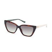 Cat-Eye Zonnebril in Havana Groen Verloop Guess , Brown , Dames