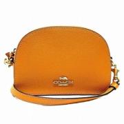 Pre-owned Fabric shoulder-bags Coach Pre-owned , Orange , Dames