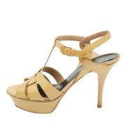 Pre-owned Leather sandals Yves Saint Laurent Vintage , Beige , Dames