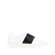 Witte Sneakers met Rubberen Studs Valentino Garavani , White , Dames