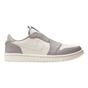 Atmosphere Grey Retro Lage Slip Sneakers Nike , Gray , Unisex