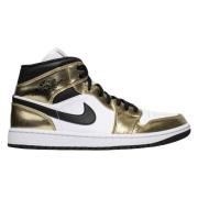 Beperkte oplage Metallic Gold Air Jordan 1 Nike , Multicolor , Heren