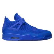 Retro Flyknit Royal Limited Edition Sneakers Nike , Blue , Heren