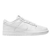 Limited Edition Triple White Dunk Low Nike , White , Heren