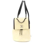 Pre-owned Leather shoulder-bags Chanel Vintage , Beige , Dames