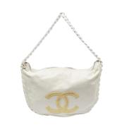 Pre-owned Leather chanel-bags Chanel Vintage , Beige , Dames