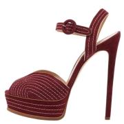 Pre-owned Suede sandals Casadei Pre-owned , Red , Dames