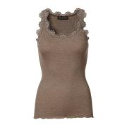 Feminine Kant Top in Middenbruin Rosemunde , Brown , Dames