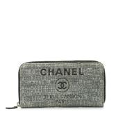 Pre-owned Fabric wallets Chanel Vintage , Gray , Dames