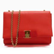 Pre-owned Leather shoulder-bags Salvatore Ferragamo Pre-owned , Red , ...