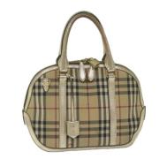 Pre-owned Nylon handbags Burberry Vintage , Beige , Dames