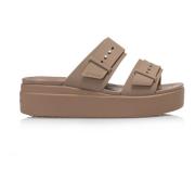 Bruine Brooklyn Buckle Dames Sandalen Crocs , Brown , Dames