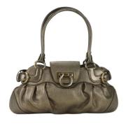 Pre-owned Fabric handbags Salvatore Ferragamo Pre-owned , Gray , Dames