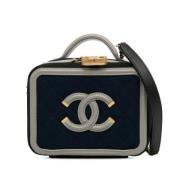 Pre-owned Leather chanel-bags Chanel Vintage , Blue , Dames