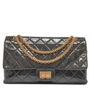 Pre-owned Leather chanel-bags Chanel Vintage , Gray , Dames