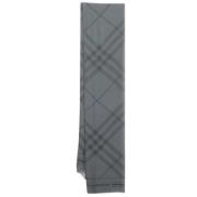 Pre-owned Fabric scarves Burberry Vintage , Gray , Dames