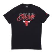 Chicago Bulls Script Tee Zwart/Rood New Era , Black , Heren