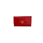 Pre-owned Canvas key-holders Prada Vintage , Red , Dames