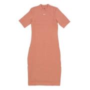 Essential Midi Jurk met Crew Neck Nike , Pink , Dames