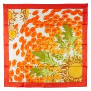 Pre-owned Silk scarves Hermès Vintage , Multicolor , Dames