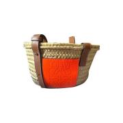 Pre-owned Raffia totes Loewe Pre-owned , Beige , Dames