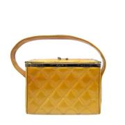 Pre-owned Leather chanel-bags Chanel Vintage , Yellow , Dames