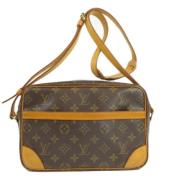 Pre-owned Canvas shoulder-bags Louis Vuitton Vintage , Brown , Dames