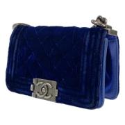 Pre-owned Canvas crossbody-bags Chanel Vintage , Blue , Dames