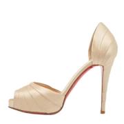 Pre-owned Satin heels Christian Louboutin Pre-owned , Yellow , Dames