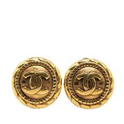 Pre-owned Metal earrings Chanel Vintage , Yellow , Dames