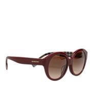 Pre-owned Plastic sunglasses Burberry Vintage , Red , Dames