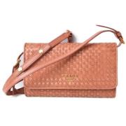 Pre-owned Leather wallets Prada Vintage , Pink , Dames