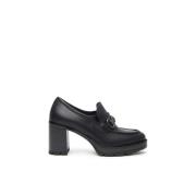 Zwarte leren loafers met metalen klem Nerogiardini , Black , Dames