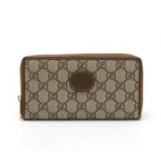 Pre-owned Plastic wallets Gucci Vintage , Beige , Dames