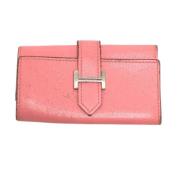 Pre-owned Leather home-office Hermès Vintage , Pink , Dames